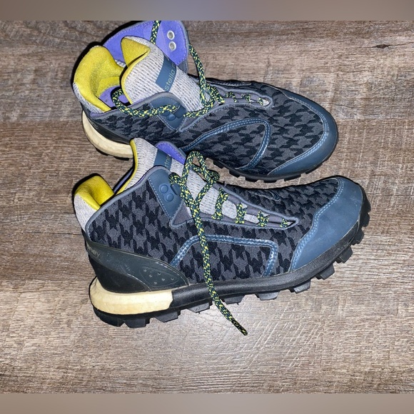 Stella McCartney for Addidas boost hiking boots - Picture 13 of 14